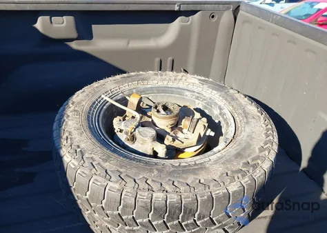 2013 Chevrolet Silverado 1500 Lt from USA, damaged, VIN 1GCRKSE73DZ200701